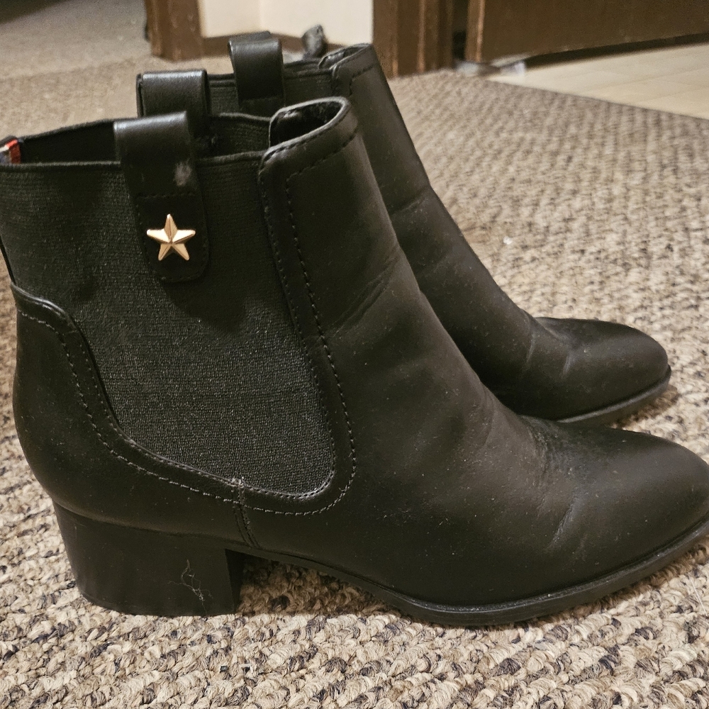 Women Tommy Hilfiger boots